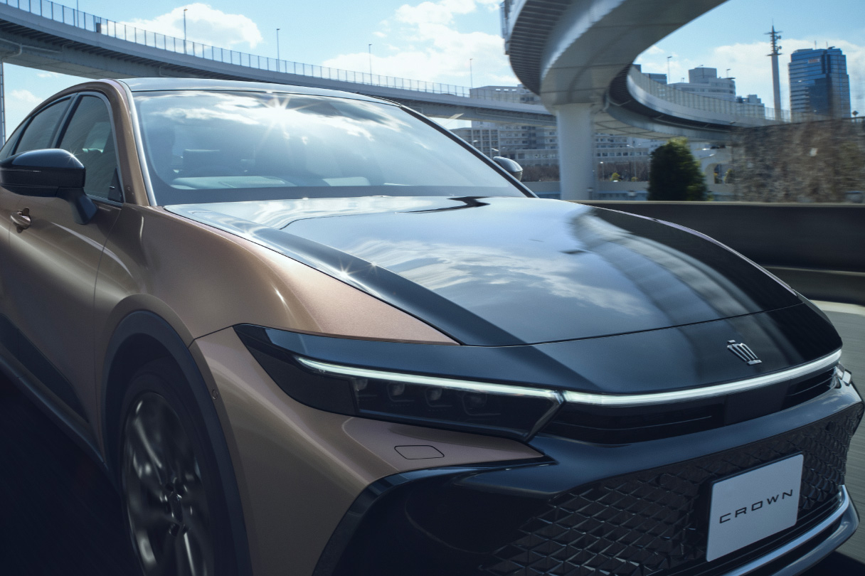 crowncrossover_performance_img09