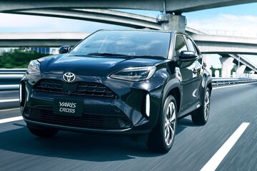 Z（ハイブリッド・2WD）